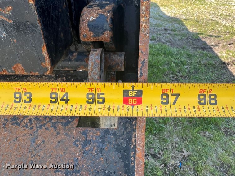 image for item KG9774 2014 Western Star 4700SF  dump truck