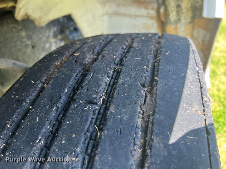 image for item KG9774 2014 Western Star 4700SF  dump truck