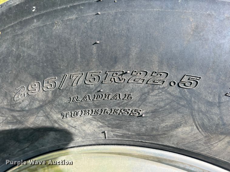 image for item KG9774 2014 Western Star 4700SF  dump truck