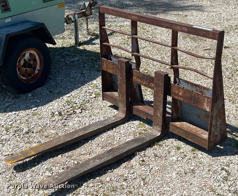 image for item KG9775 42" L skid steer forks