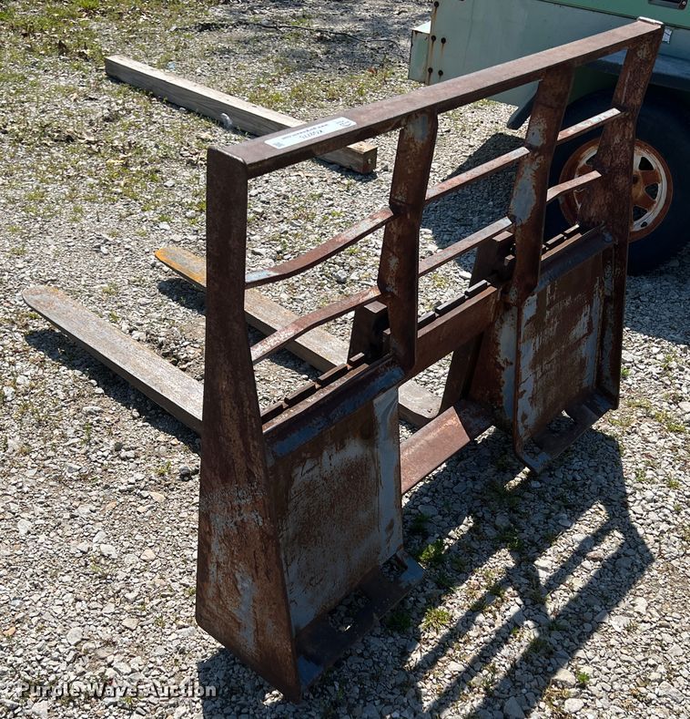 image for item KG9775 42" L skid steer forks