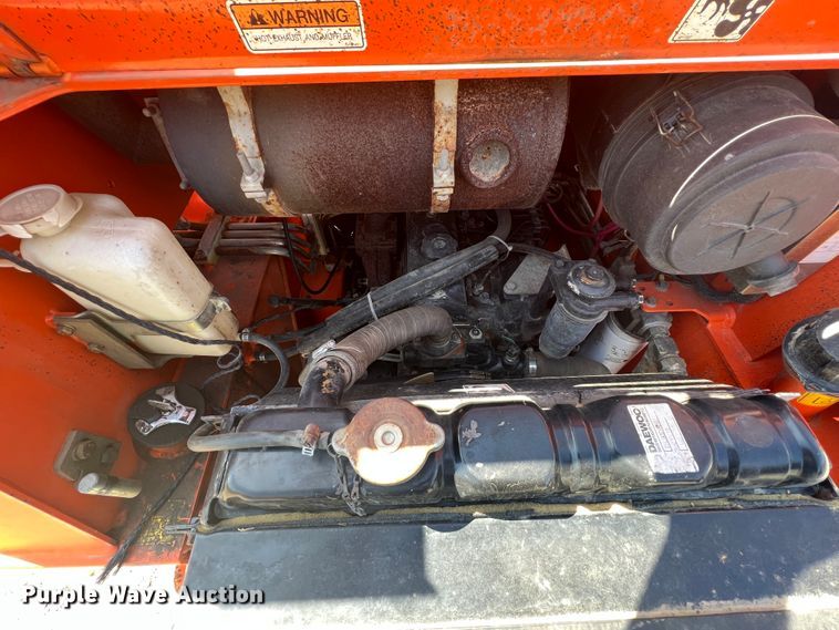 image for item KG9776 2004 Daewoo 450 Plus  skid steer loader