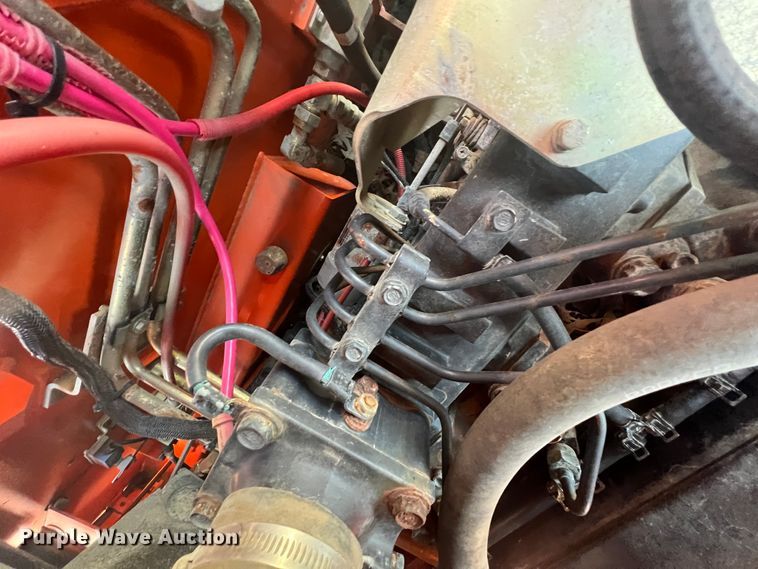 image for item KG9776 2004 Daewoo 450 Plus  skid steer loader