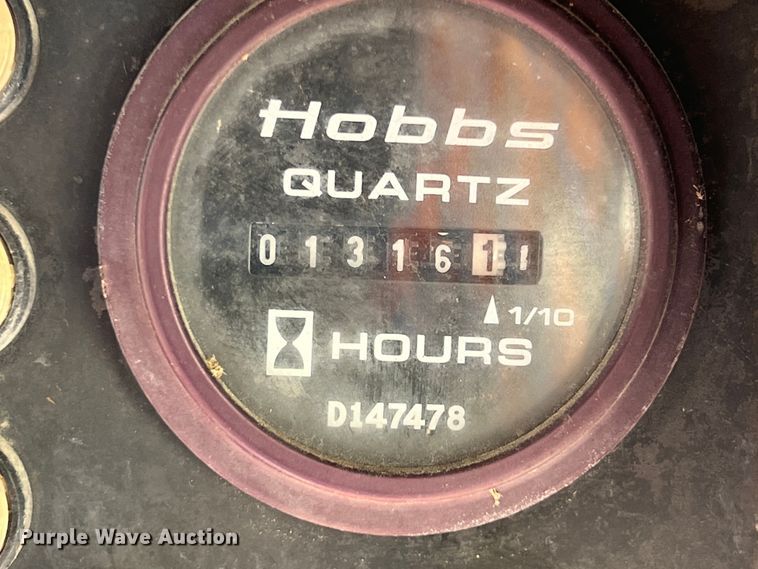 image for item KG9776 2004 Daewoo 450 Plus  skid steer loader