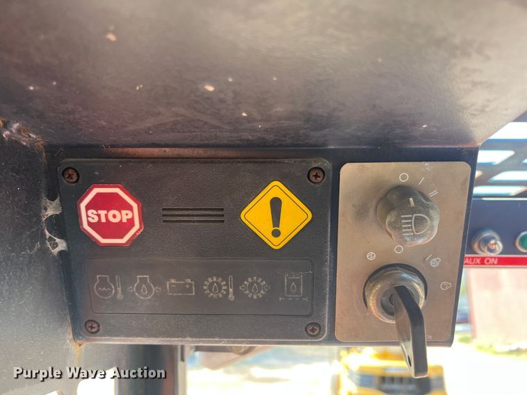 image for item KG9776 2004 Daewoo 450 Plus  skid steer loader