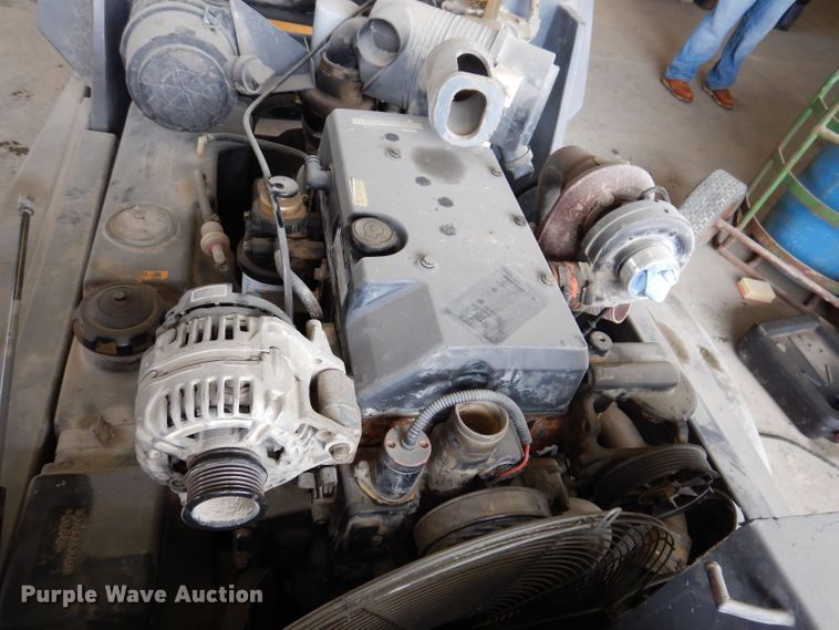 image for item KN9957 2007 Atlas Copco XAS 185  air compressor