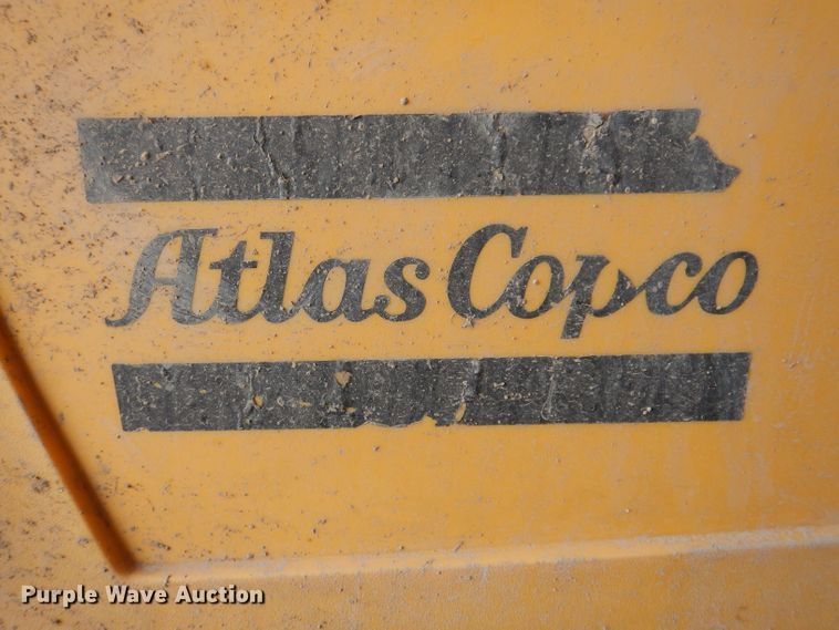 image for item KN9957 2007 Atlas Copco XAS 185  air compressor