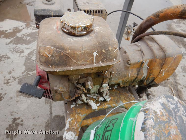 image for item KN9961 Graco Line Driver  paint striper