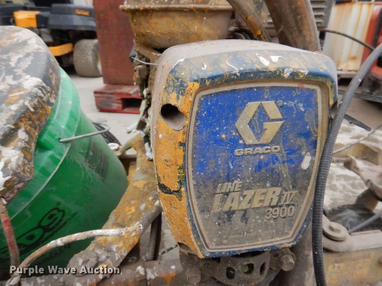 image for item KN9961 Graco Line Driver  paint striper