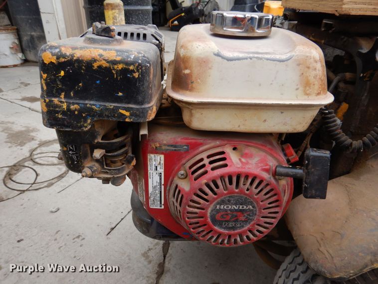 image for item KN9961 Graco Line Driver  paint striper