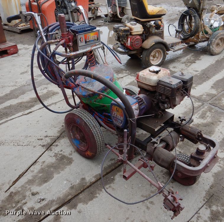 image for item KN9962 Graco Line Lazer III  paint striper