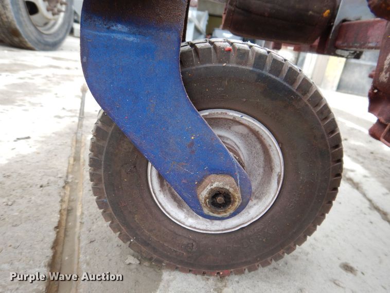 image for item KN9962 Graco Line Lazer III  paint striper