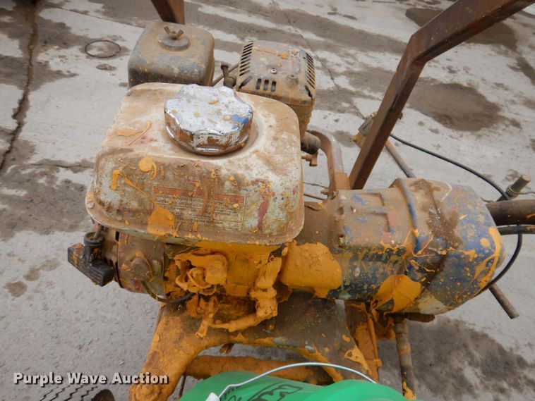 image for item KN9963 Graco Line Lazer IV  paint striper