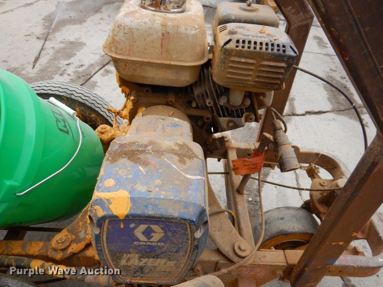 image for item KN9963 Graco Line Lazer IV  paint striper