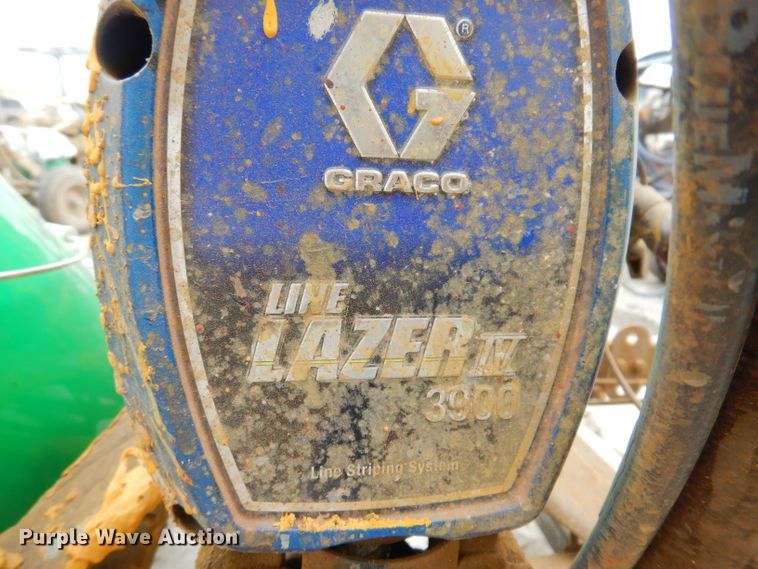 image for item KN9963 Graco Line Lazer IV  paint striper