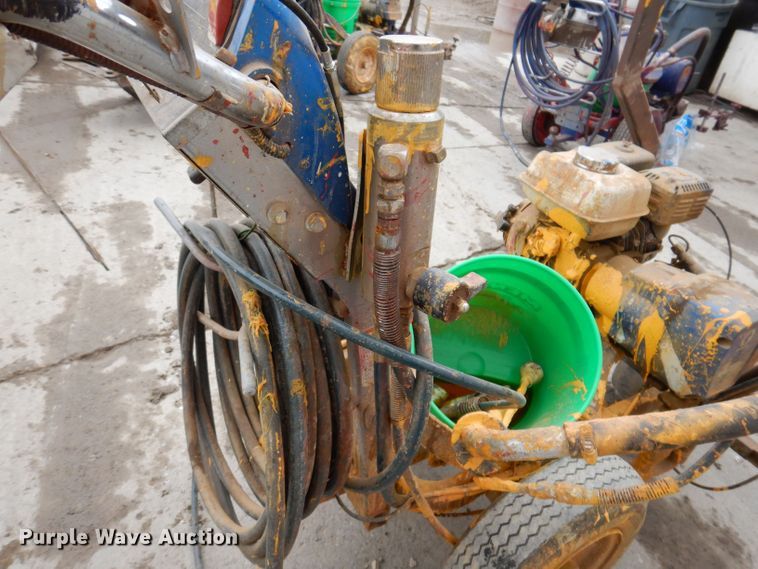 image for item KN9963 Graco Line Lazer IV  paint striper