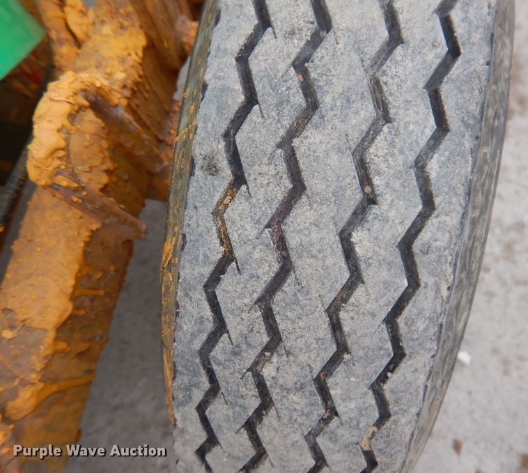 image for item KN9963 Graco Line Lazer IV  paint striper