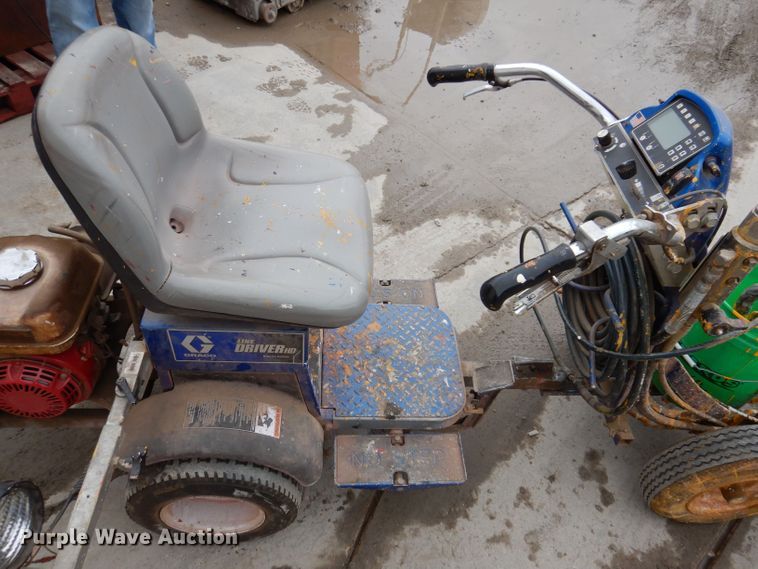 image for item KN9964 Graco Line Driver HD  paint striper