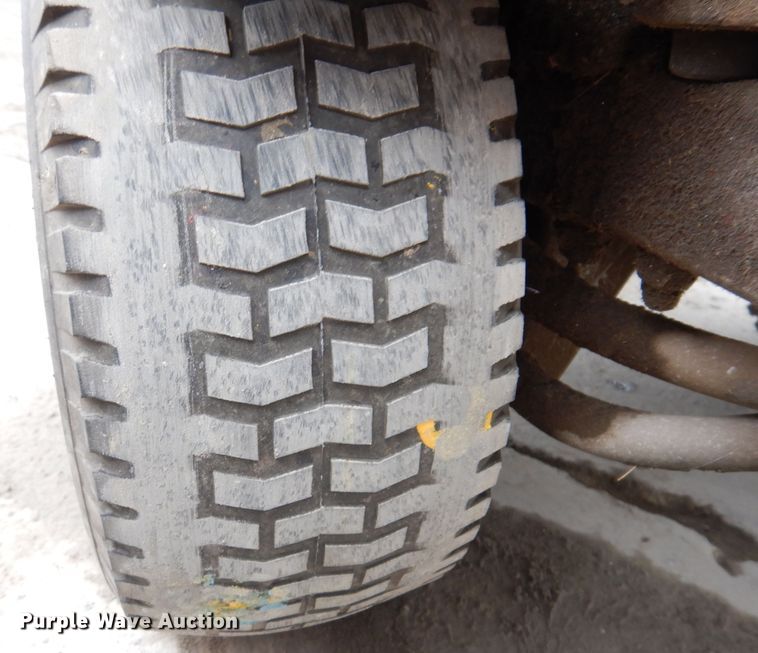 image for item KN9964 Graco Line Driver HD  paint striper