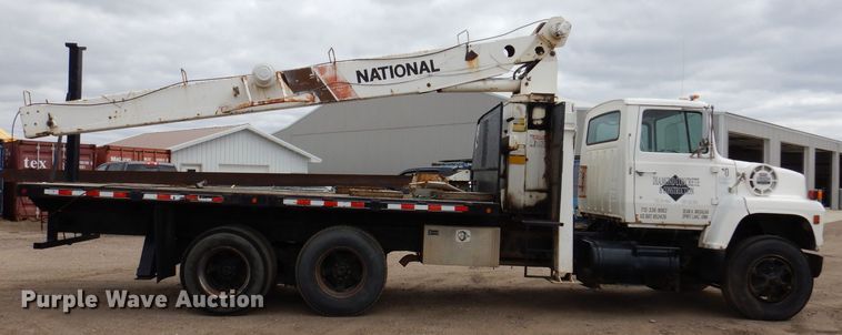 image for item KN9969 1985 Ford LNT8000  crane truck