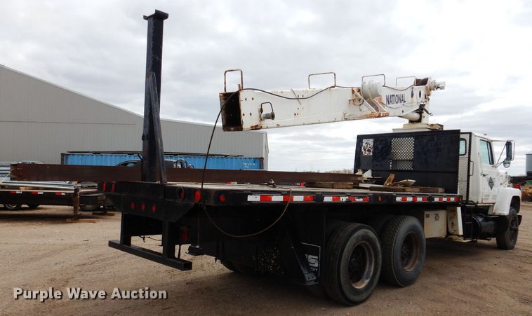image for item KN9969 1985 Ford LNT8000  crane truck