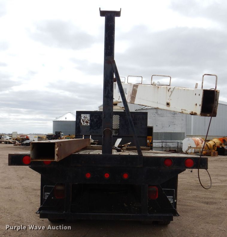 image for item KN9969 1985 Ford LNT8000  crane truck