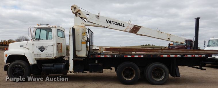 image for item KN9969 1985 Ford LNT8000  crane truck