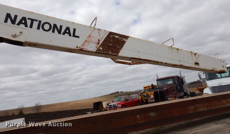 image for item KN9969 1985 Ford LNT8000  crane truck