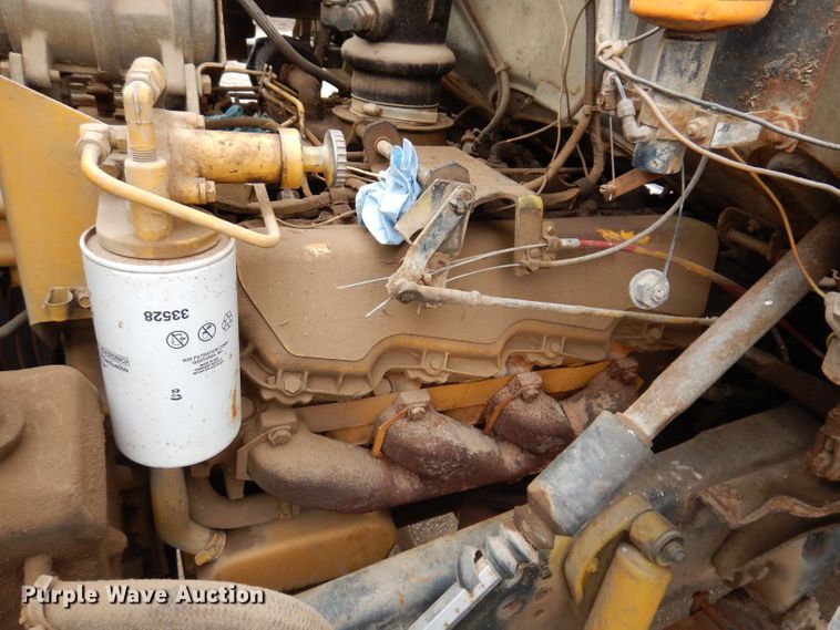 image for item KN9969 1985 Ford LNT8000  crane truck