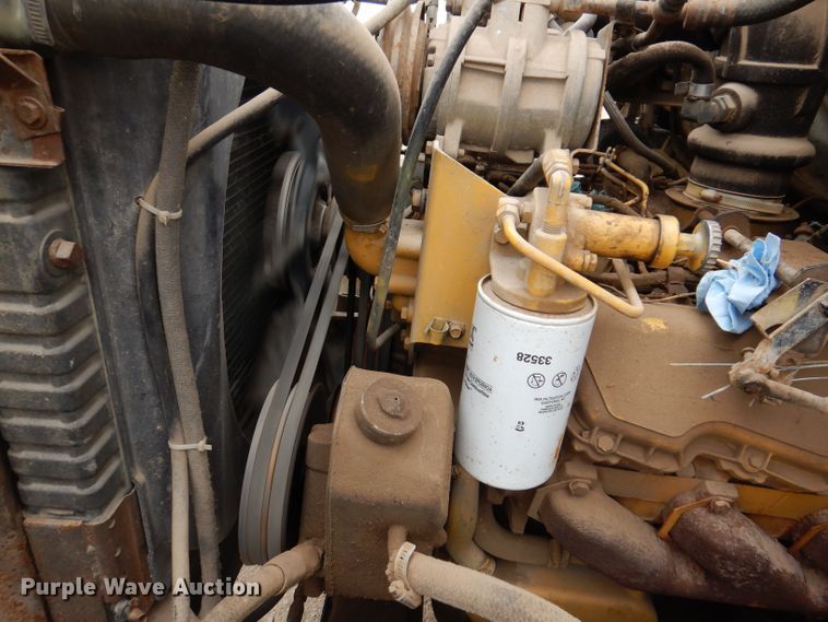 image for item KN9969 1985 Ford LNT8000  crane truck