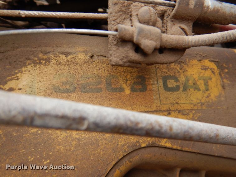 image for item KN9969 1985 Ford LNT8000  crane truck