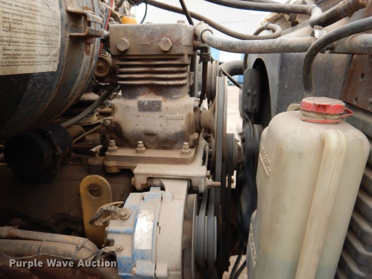 image for item KN9969 1985 Ford LNT8000  crane truck