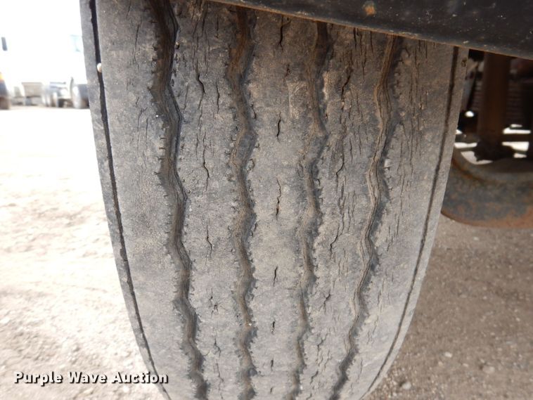 image for item KN9969 1985 Ford LNT8000  crane truck