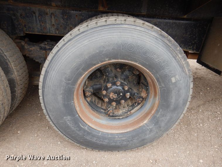 image for item KN9969 1985 Ford LNT8000  crane truck