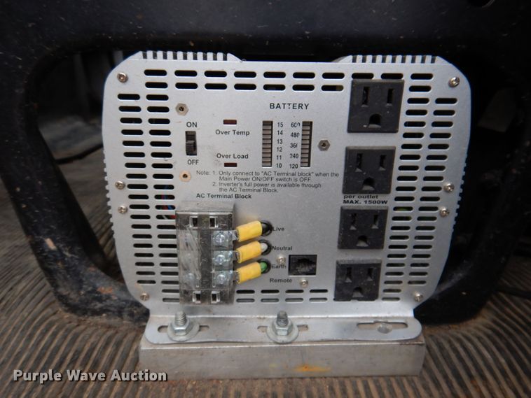 image for item KN9984 2000 International 4800  dump truck