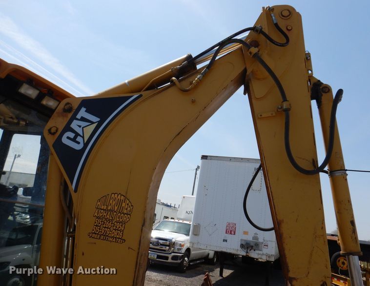 image for item KN9997 1997 Caterpillar 426C  backhoe