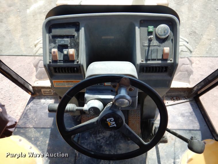 image for item KN9997 1997 Caterpillar 426C  backhoe