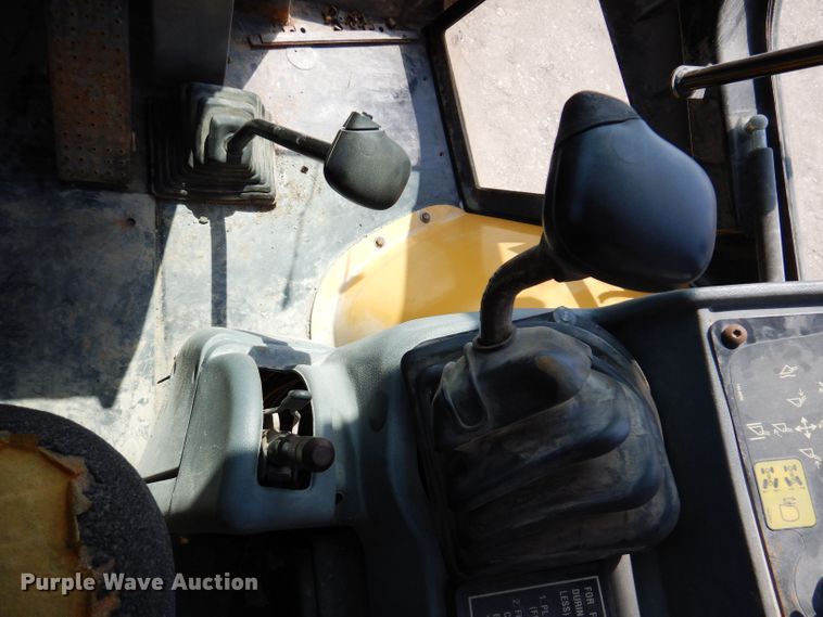 image for item KN9997 1997 Caterpillar 426C  backhoe