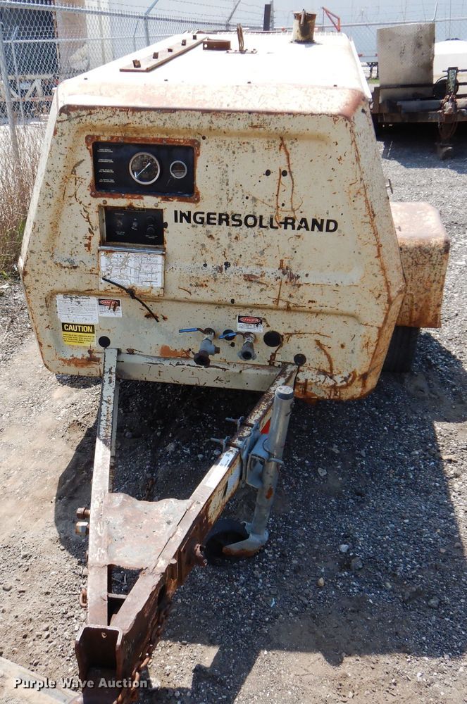 image for item KO9001 1984 Ingersoll Rand 185  air compressor