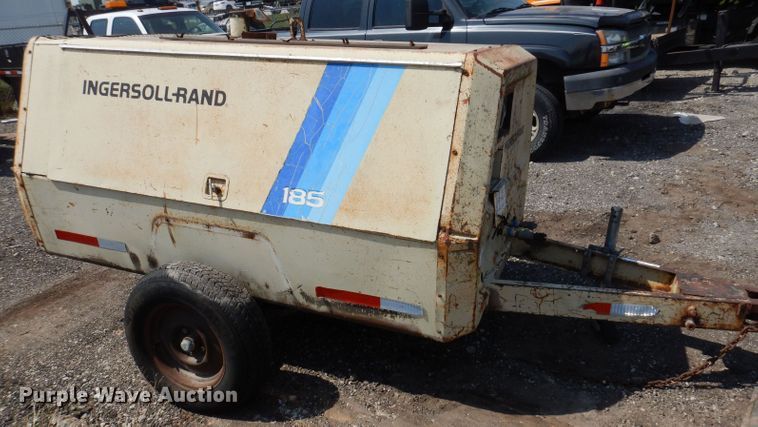 image for item KO9001 1984 Ingersoll Rand 185  air compressor