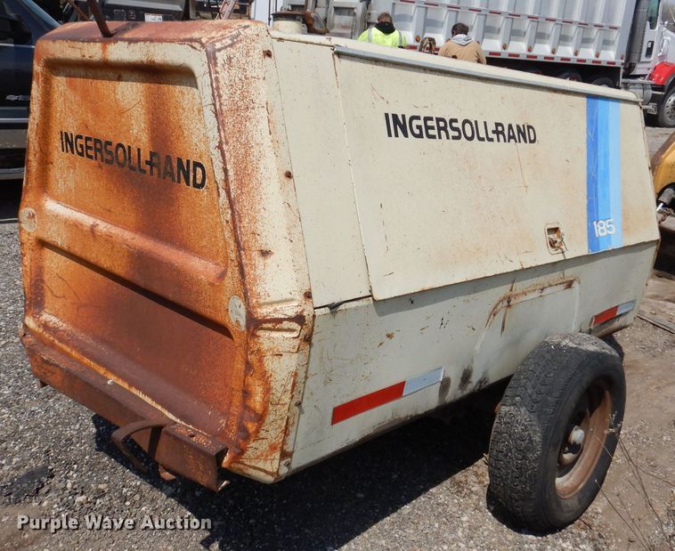 image for item KO9001 1984 Ingersoll Rand 185  air compressor