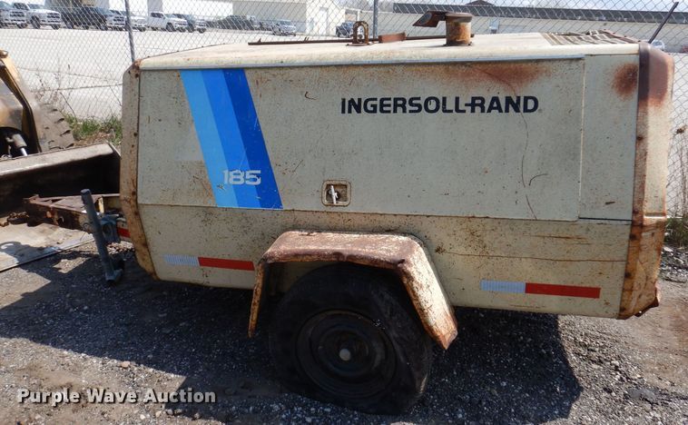 image for item KO9001 1984 Ingersoll Rand 185  air compressor