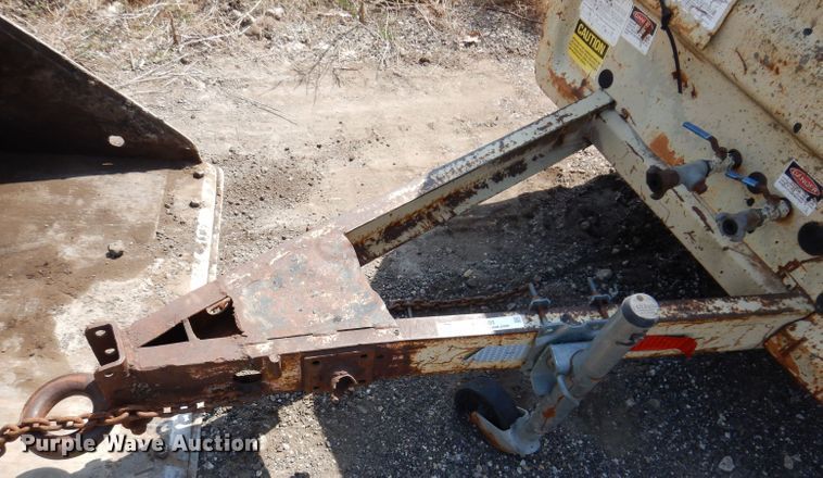 image for item KO9001 1984 Ingersoll Rand 185  air compressor