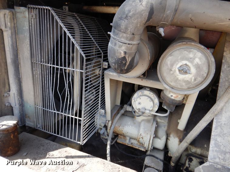 image for item KO9001 1984 Ingersoll Rand 185  air compressor