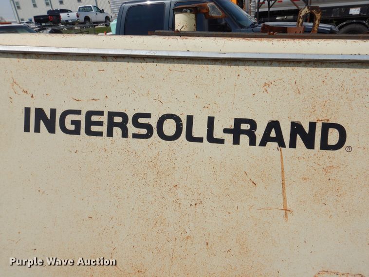image for item KO9001 1984 Ingersoll Rand 185  air compressor