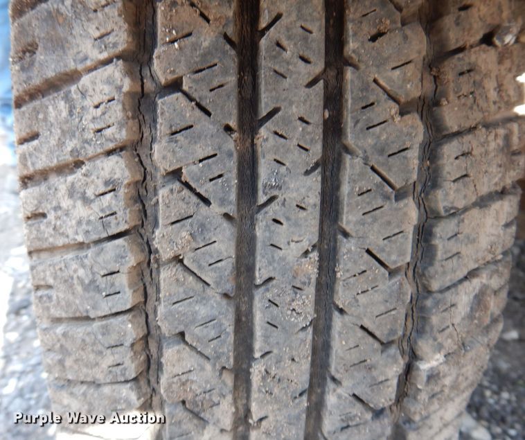 image for item KO9001 1984 Ingersoll Rand 185  air compressor