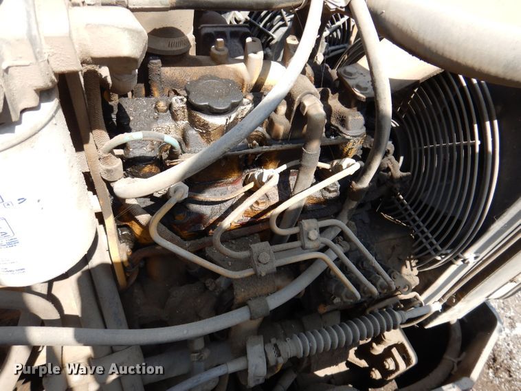 image for item KO9002 2000 Caterpillar CB224D  double drum vibratory roller