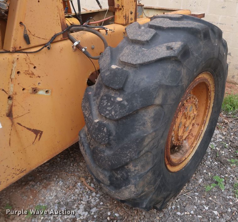 image for item KR9801 1978 Case W20B  wheel loader