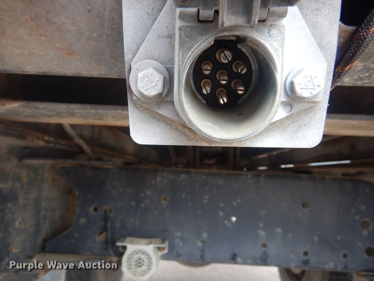 image for item KT9002 2002 GMC C7500  forestry bucket truck