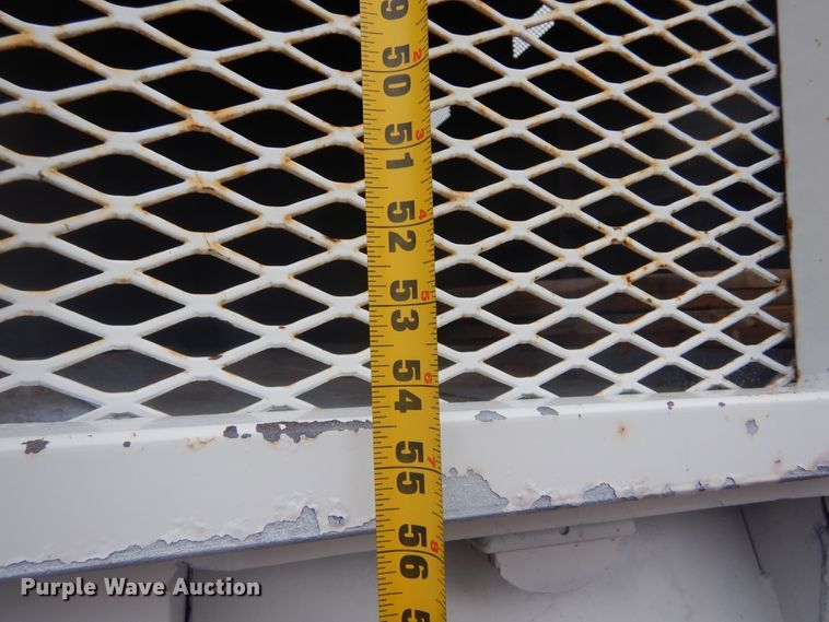 image for item KT9002 2002 GMC C7500  forestry bucket truck